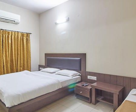 Hotel Airlines Mysore Exterior foto